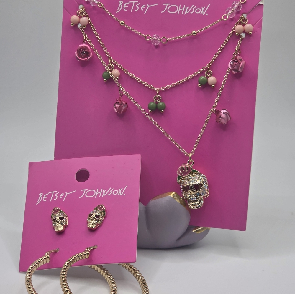 Betsey Johnson Gold and Pink Skull Necklace Set